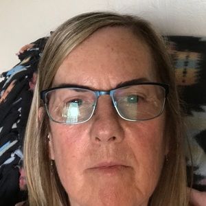 Meet your Posher, Debra